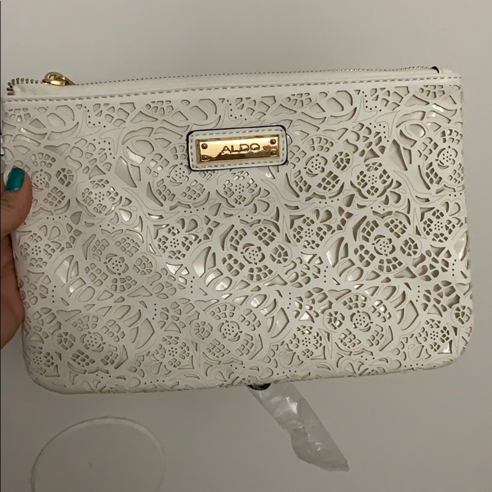 White clutch